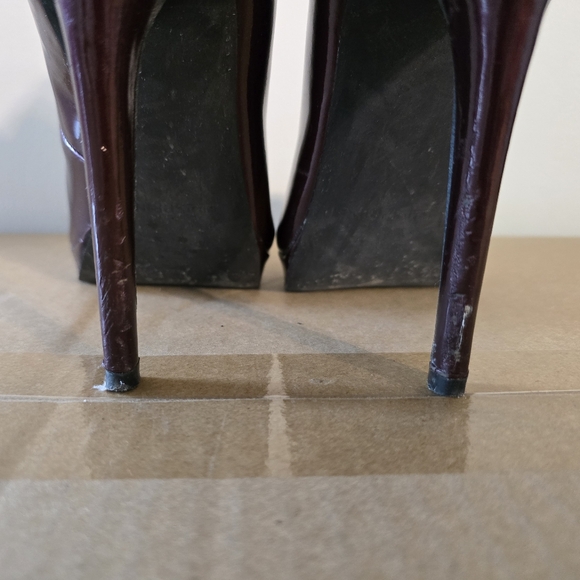 Call it Spring stilettos in plum - Picture 7 of 8